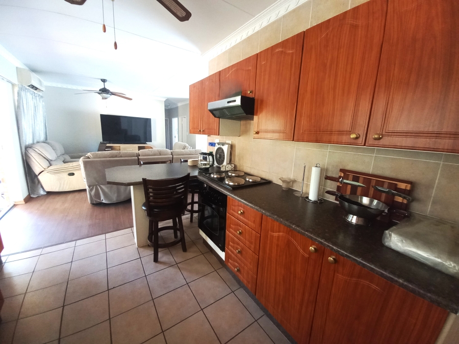 3 Bedroom Property for Sale in Safari Gardens North West